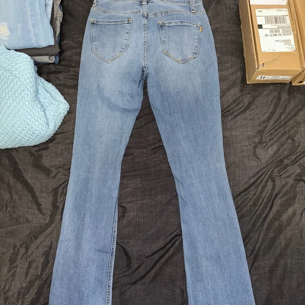 Blue jeans - Picture 4 of 7